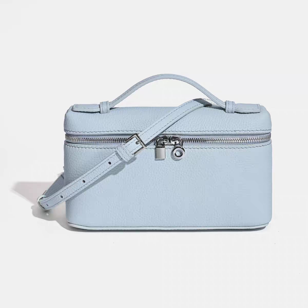 Baby blue Togo 🦋