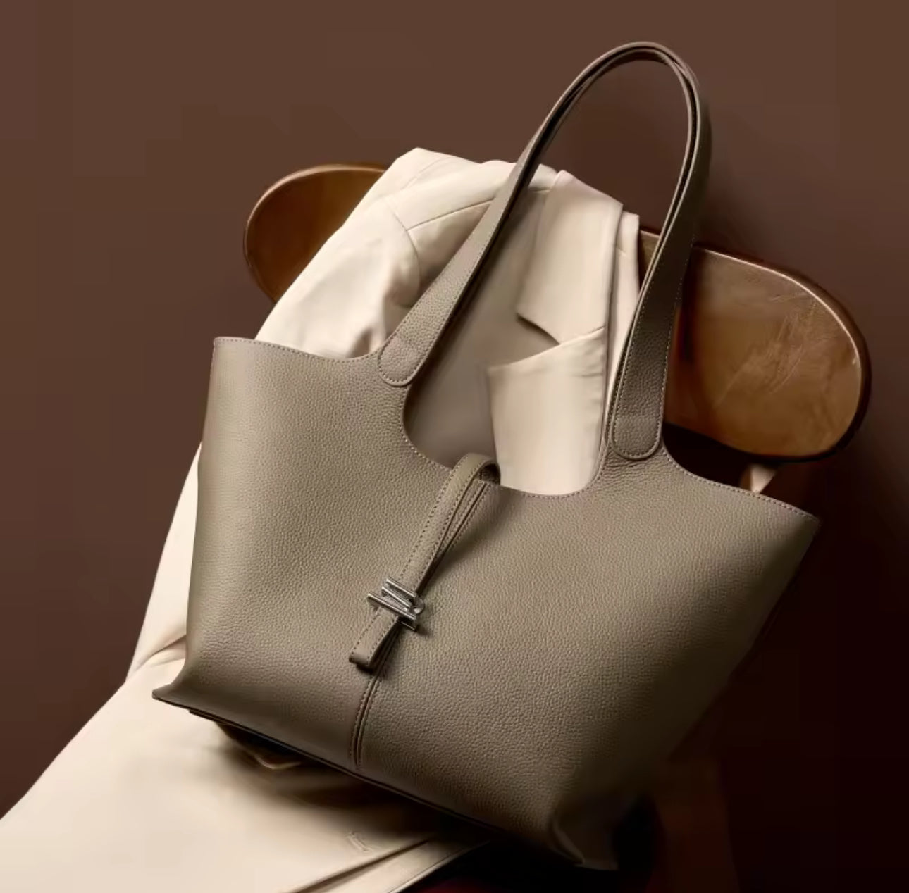 Aralis collection