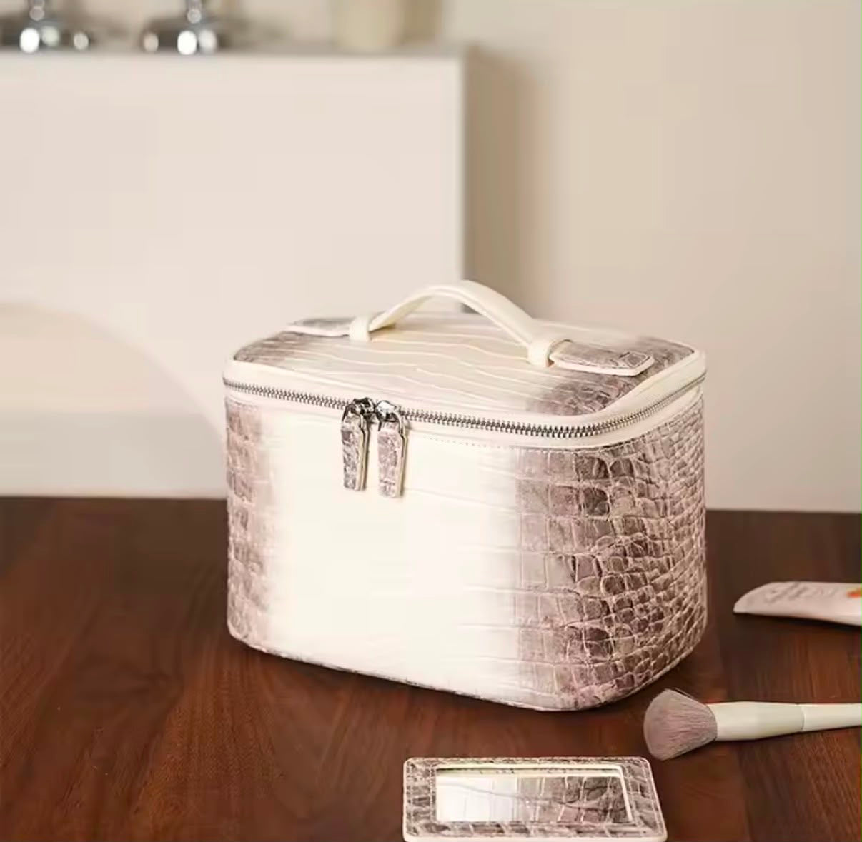 Ivory Mist Vanity Case