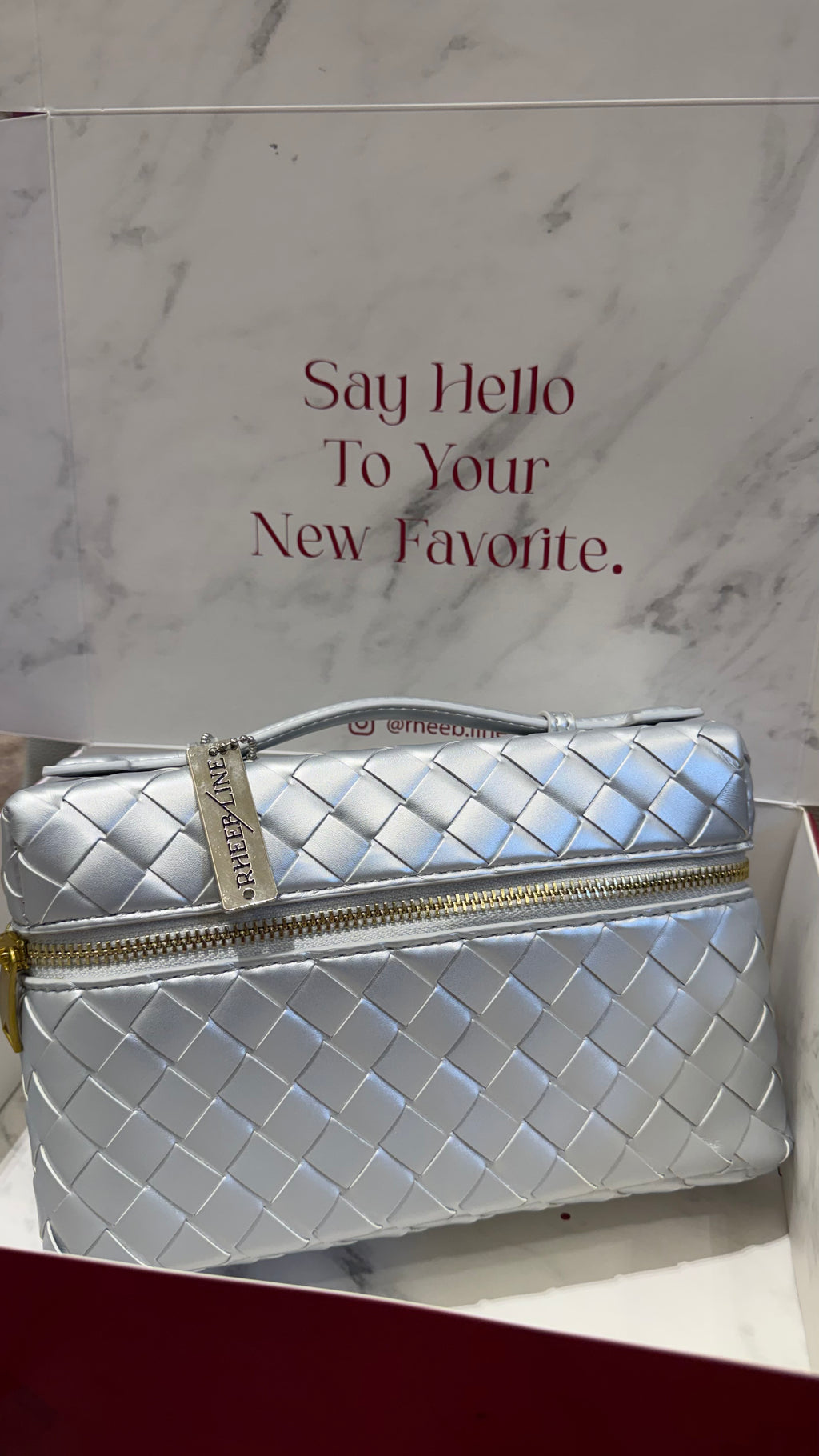 Silver Lilly