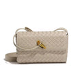 Beige Daisy