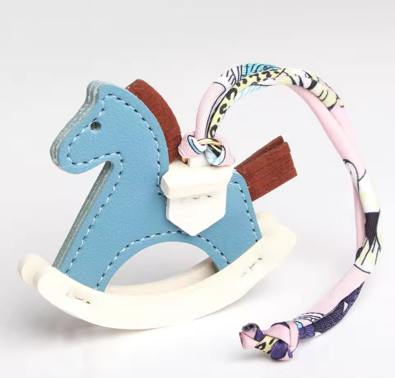 Baby blue  - Horse Charm