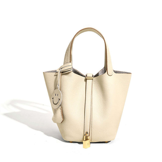Velora off white